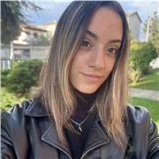 Studentessa universitaria, diploma di maturità classica. Offro ripetizioni e aiuto-compiti per scuola primaria e secondaria 1°